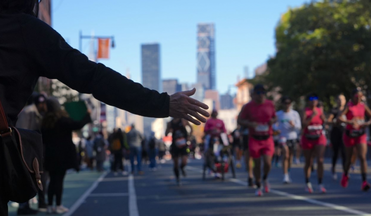 ¿Se puede correr un maratón después de los cuarenta años?