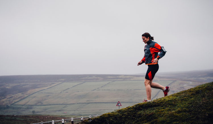 Consejos para correr en descenso: ¡Domina las bajadas sin riesgos!