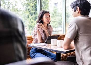 Desinterés en mujeres: señales clave para identificarlo