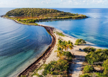 Playas Secretas Vieques: Paraíso Caribeño Oculto