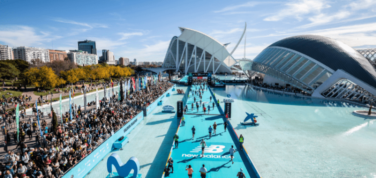 Maratón Valencia compromiso social revoluciona atletismo