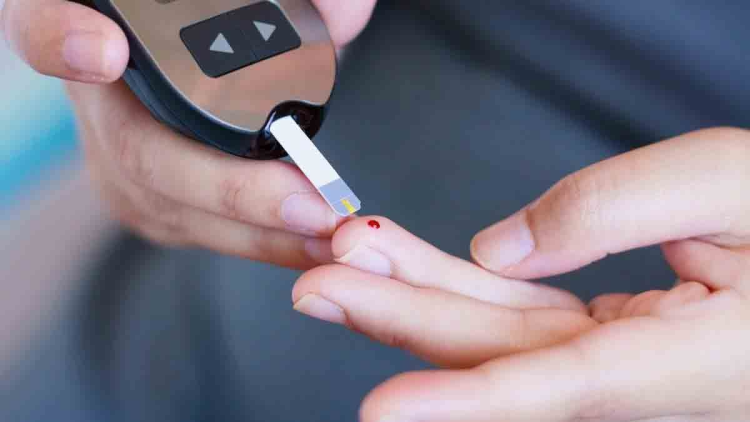 Azúcar alta en la sangre: señales y riesgos clave