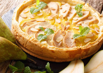 Tarta de Peras con Crema Pastelera: Receta Fácil