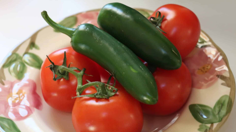 Cómo conservar jitomates y chiles sin que pierdan sabor
