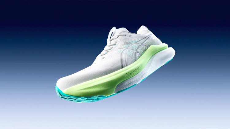 GEL-KAYANO 33 ASICS: comodidad y soporte